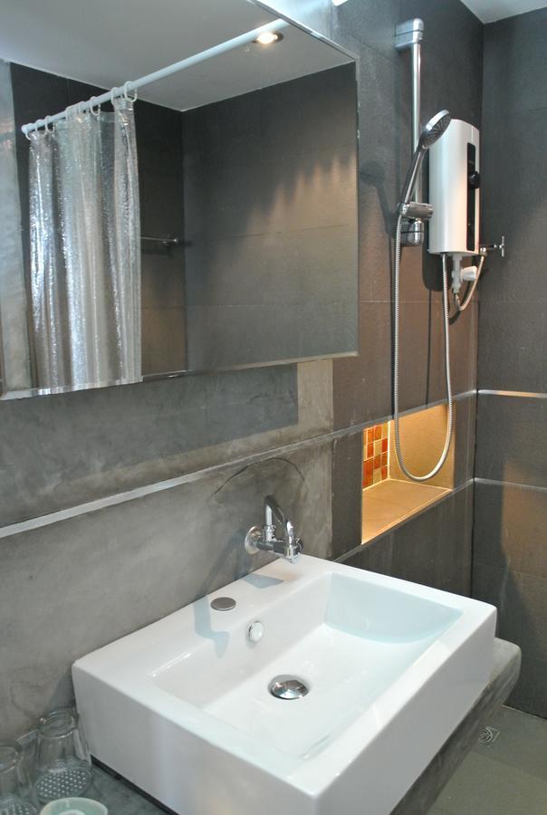 De Poem Loft Boutique Residence Hat Yai Room photo